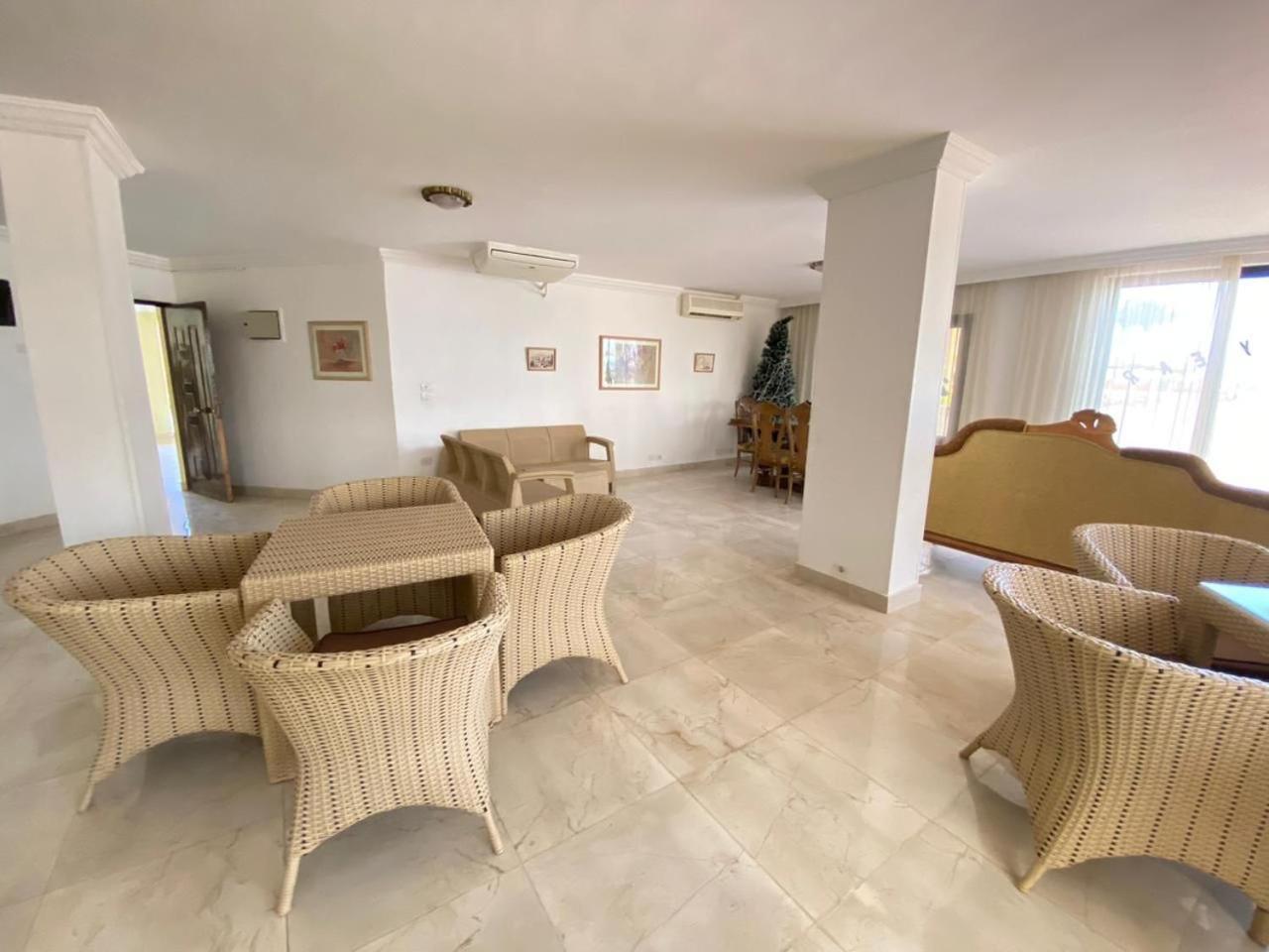 Esplanada Hotel Apartments Хургада Экстерьер фото