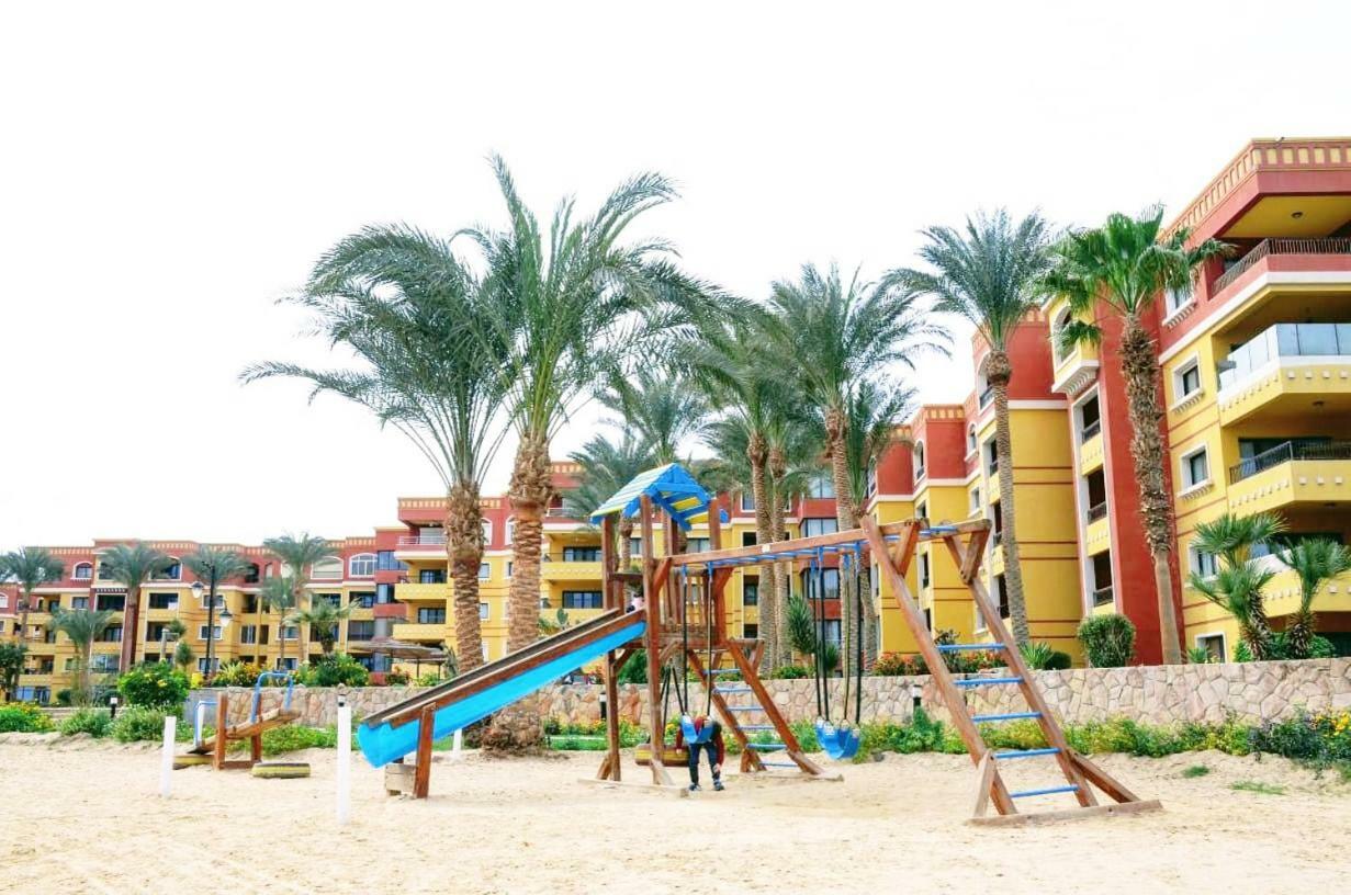 Esplanada Hotel Apartments Хургада Экстерьер фото